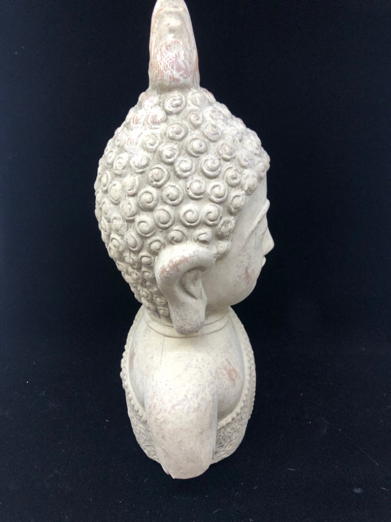 STONE BUDDHA HEAD STATUE.