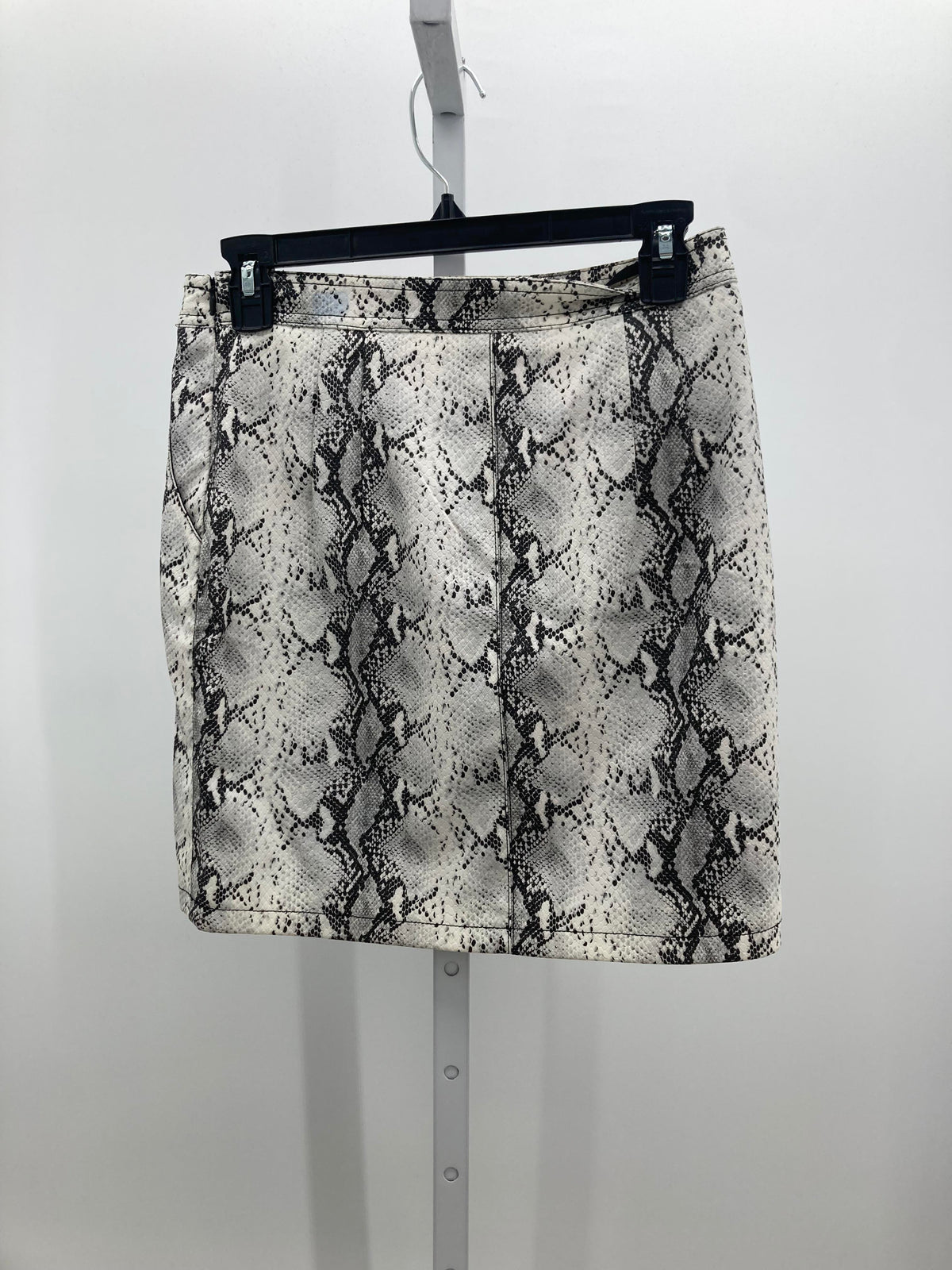 Size Small Juniors Skirt