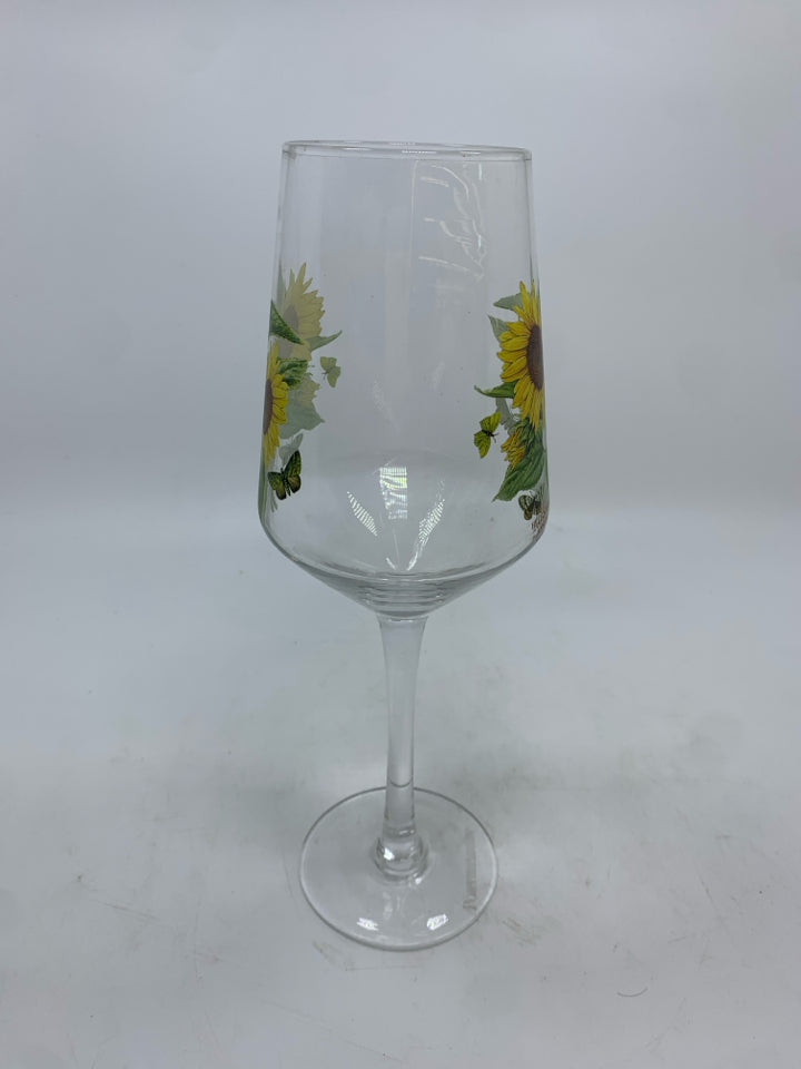 4 PORTMEIRION WINE GLASSES.