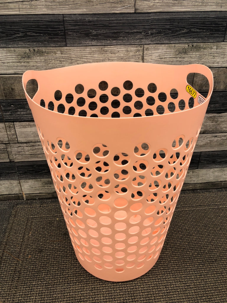 LIGHT PINK LAUNDRY HAMPER.