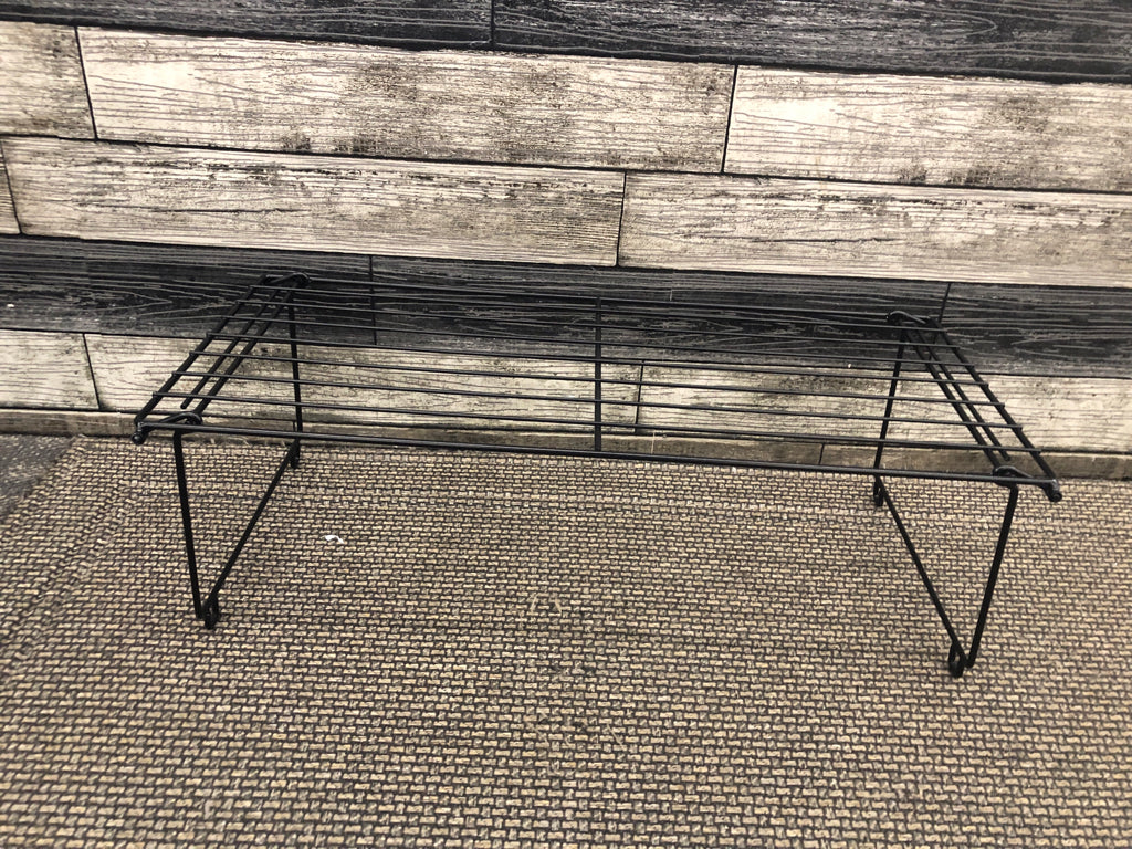 BLACK WIRE SHOE RACK SHELF.