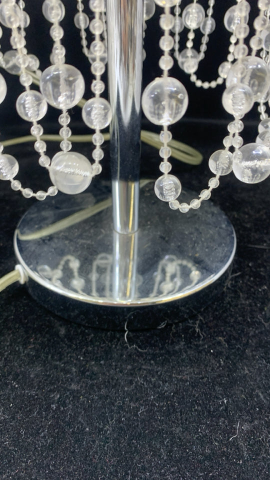JEWELED SHADE LAMP.