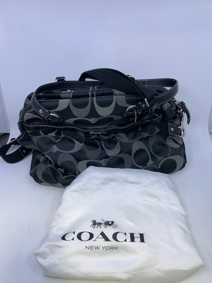 Coach F18376 Signature Diaper Bag w/ Sleeper Dust Bag
