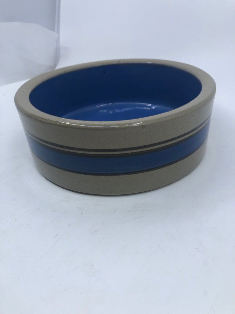 HEAVY BLUE AND GREY STRIPED WATER BOWL.