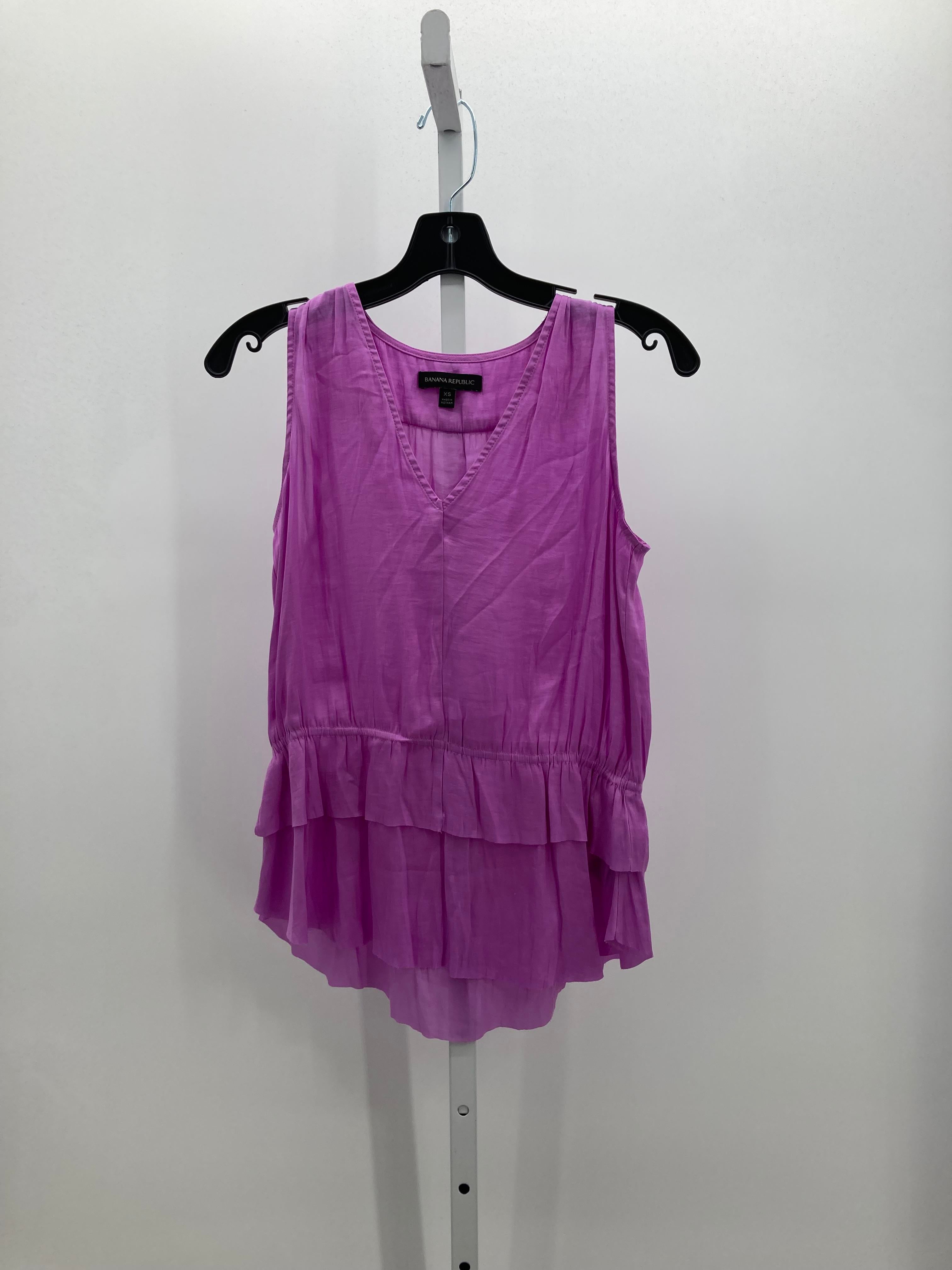 Banana Republic Size X Small Misses Sleeveless Shirt