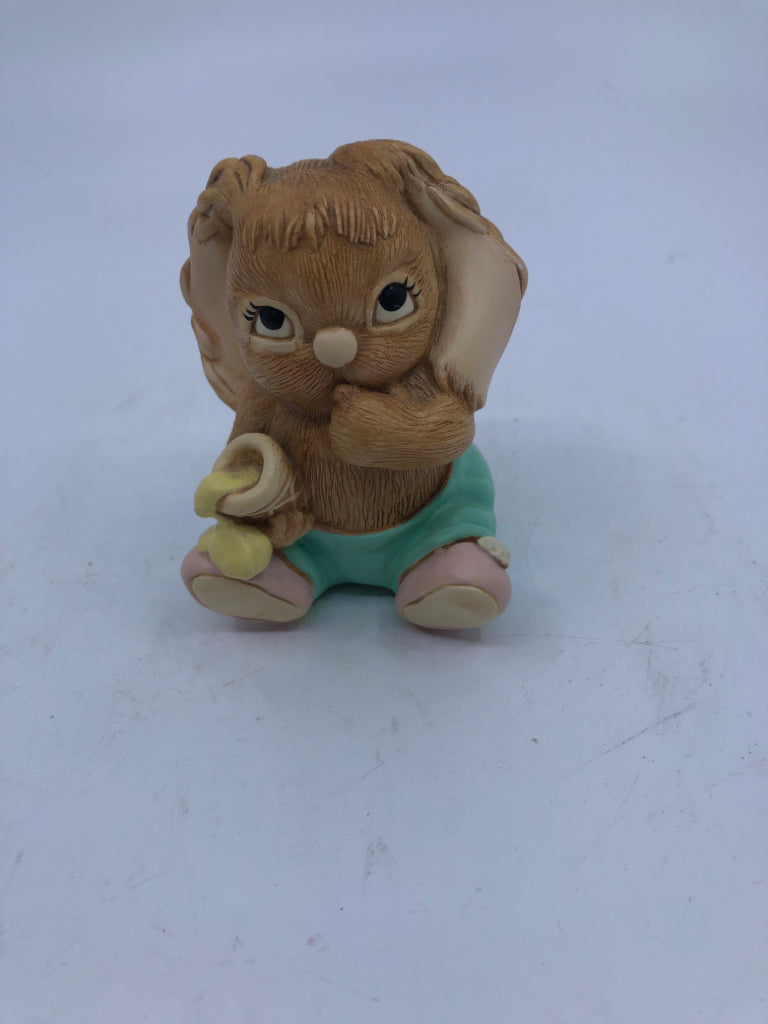 VTG PENDELFIN BUNNY VANILLA BUNNY W MELTED ICE CREAM.