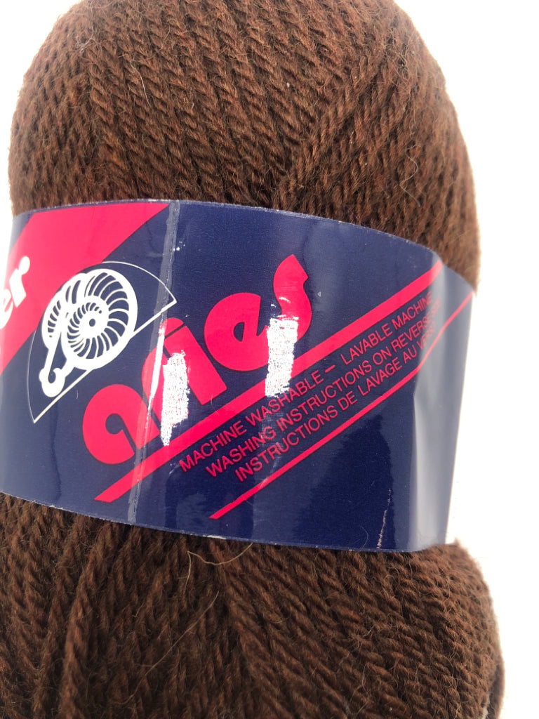 BROWN ARIES YARN.