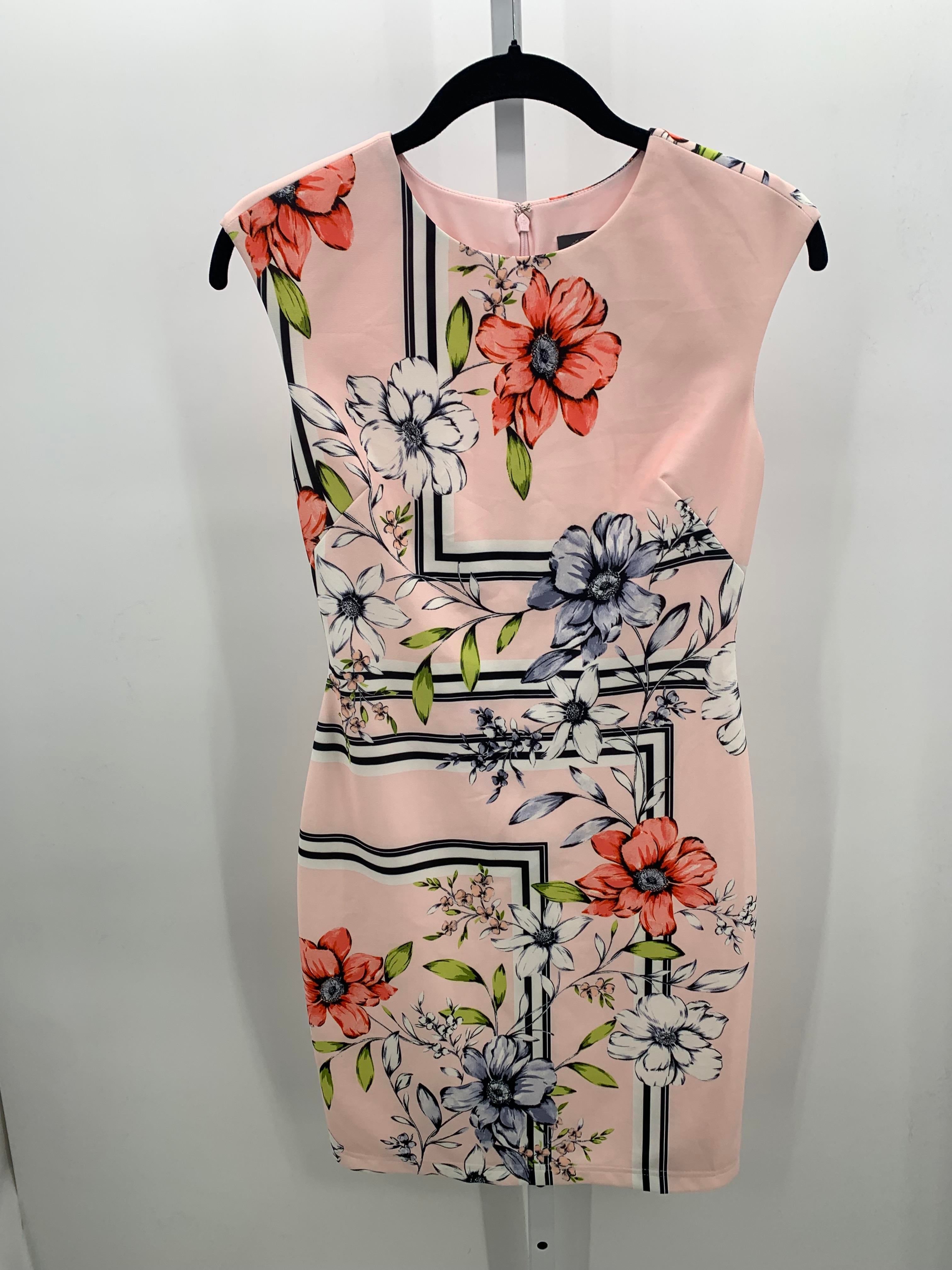 Vince Camuto Size 2 Misses Sleeveless Dress