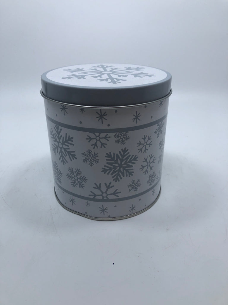WHITE/GRAY SNOWFLAKE TIN CAN.