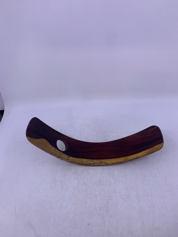 ROCKING WOOD CARVED WINE BOTTLE HOLDER.