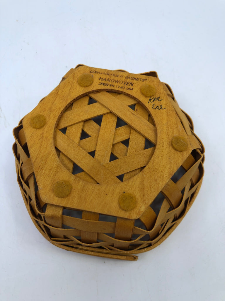2000 SMALL BROWN HEXAGON BASKET.
