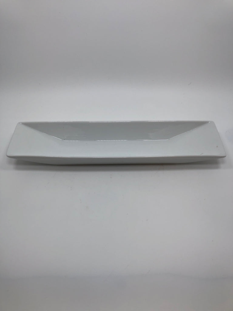 FITZ HOME RECTANGULAR SERVING PLATTER.