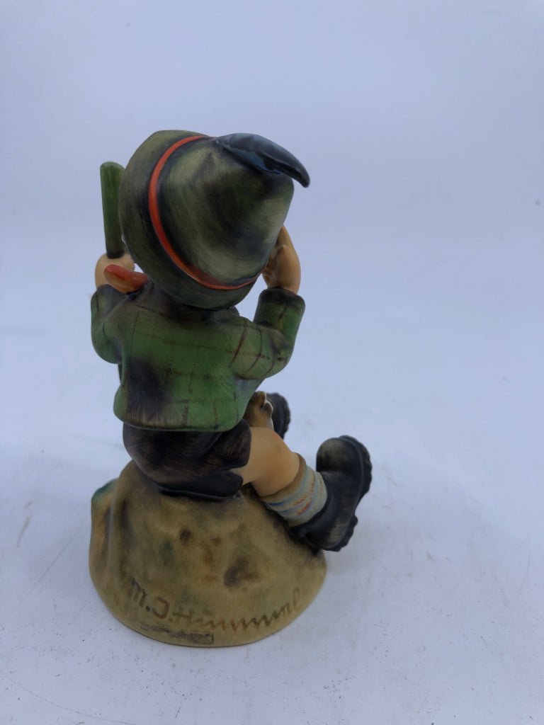 Figurine