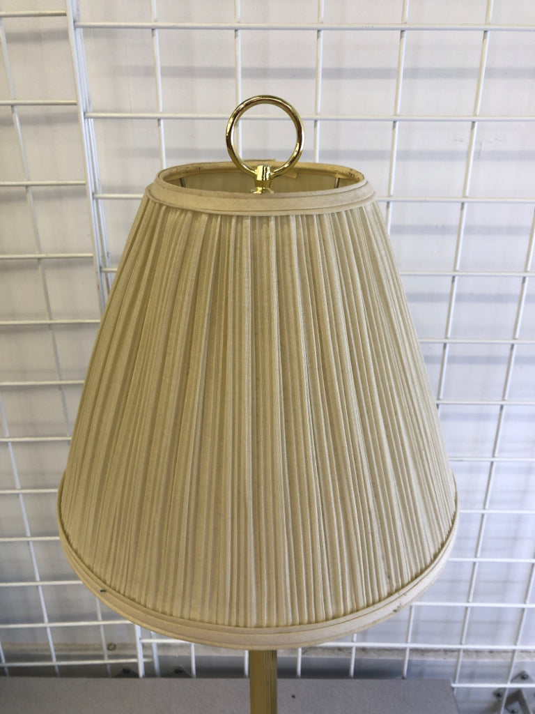 SKINNY BASE LAMP W WHITE SHADE.