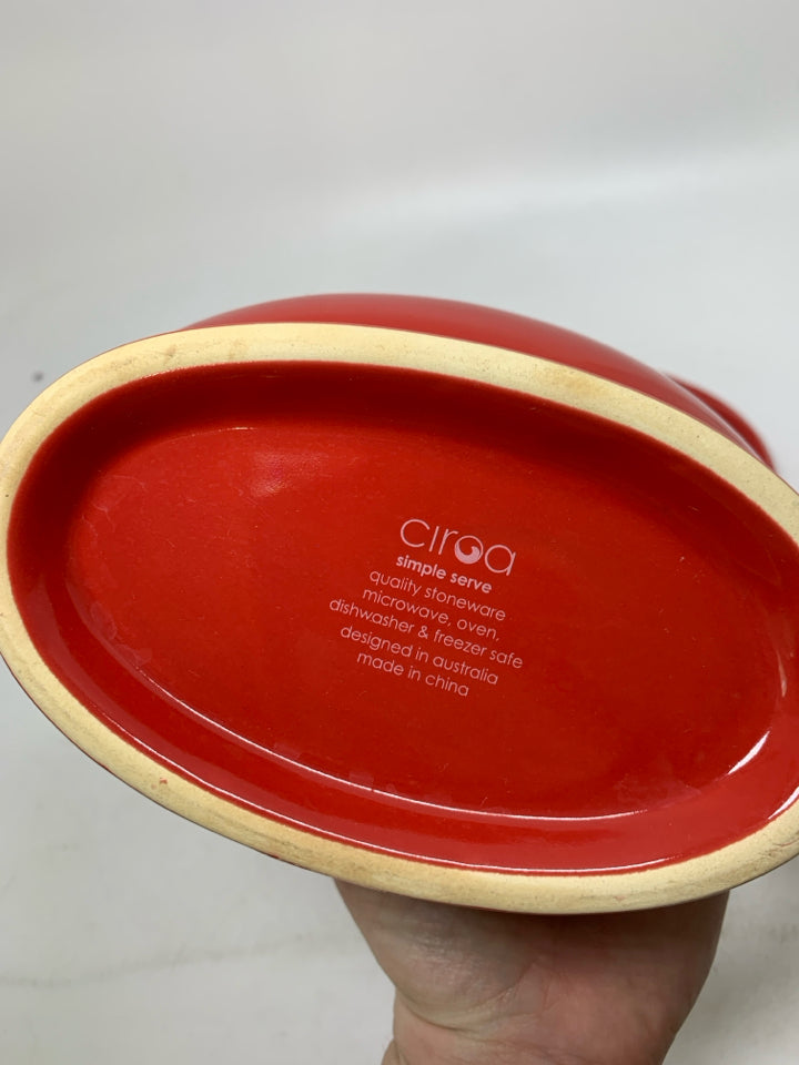 2 PC LARGE GRAVY BOAT W/ DRIP PLATE.