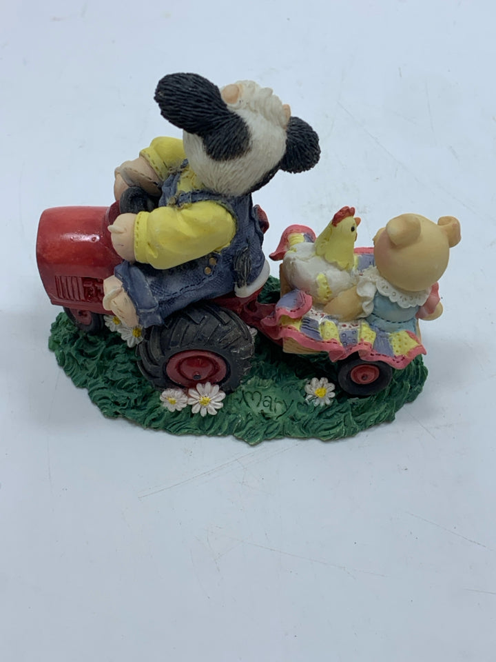 MARY MOO FRIENDS.