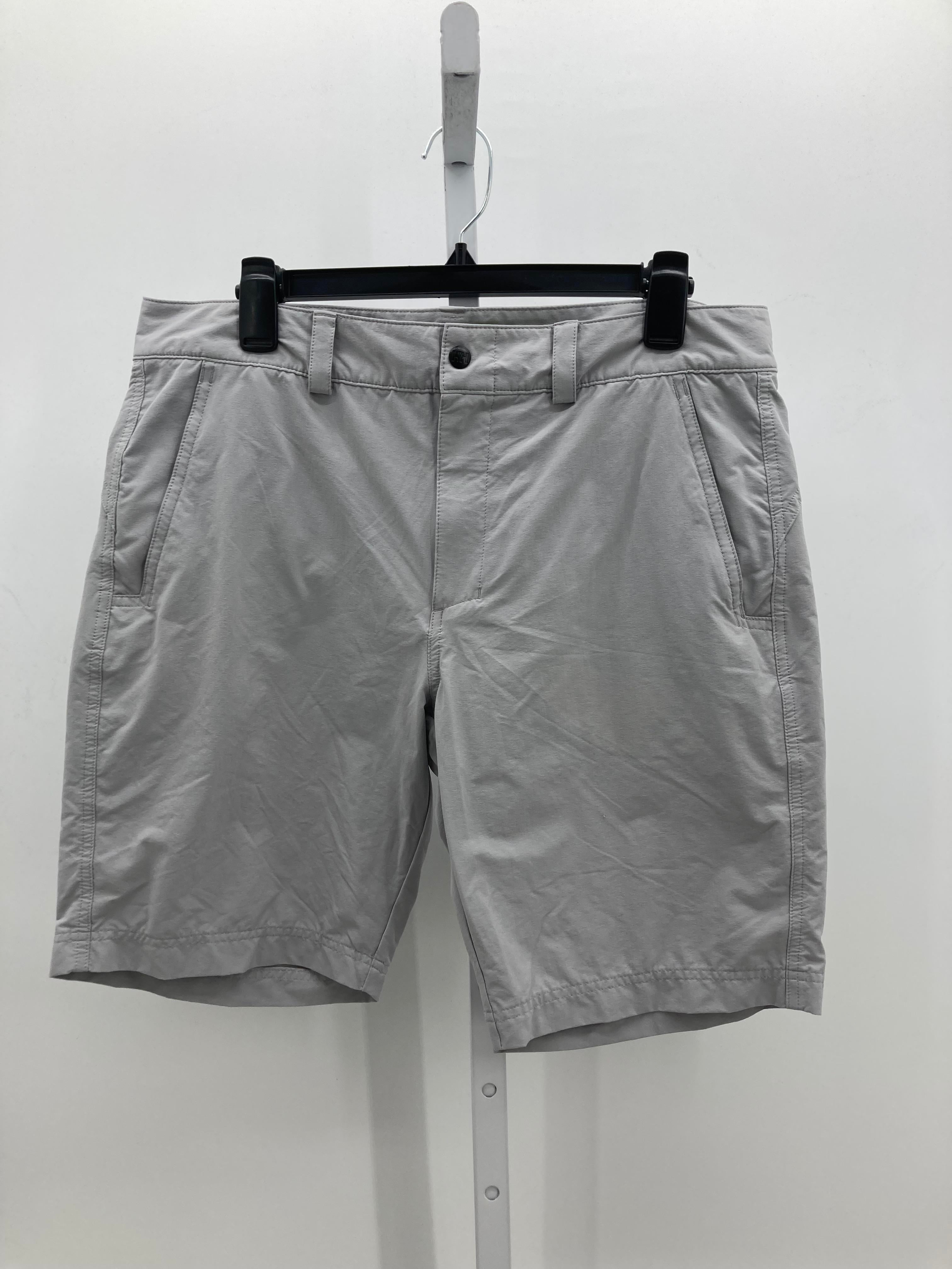 REGULAR FIT SHORTS