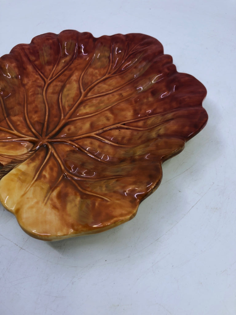 MAPLE LEAVE ORANGE FITZ AND FLOYD PLATE.