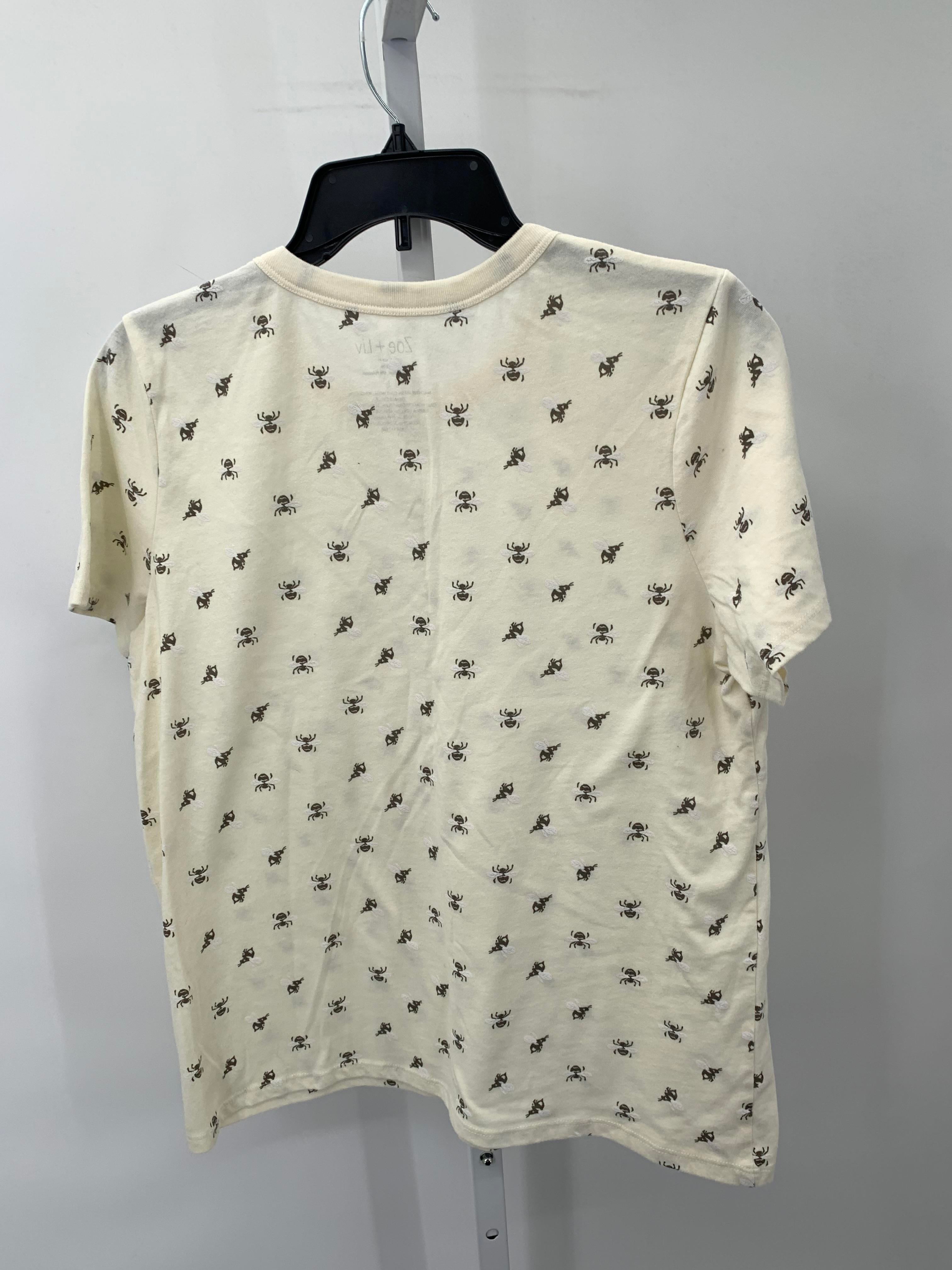 Size Large Juniors Short Sleeve Shirt
