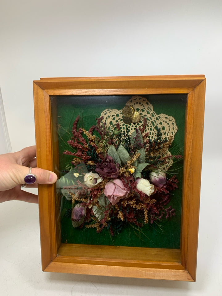 SHADOW BOX W/ DRIED FLOWER BOUQUET DOILY & BUTTONS.
