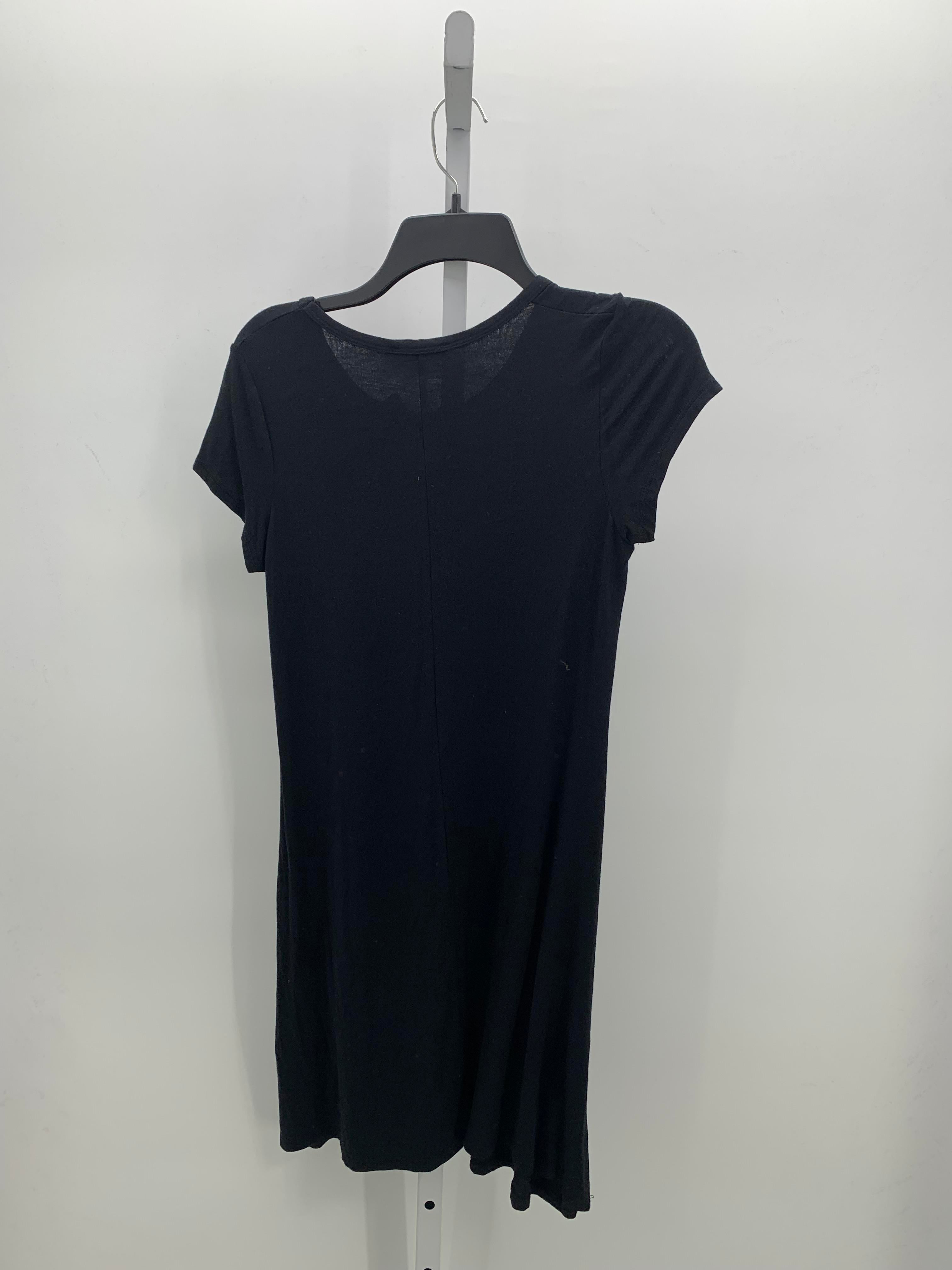 Olivia Rae Size Small Juniors Short Sleeve Dress