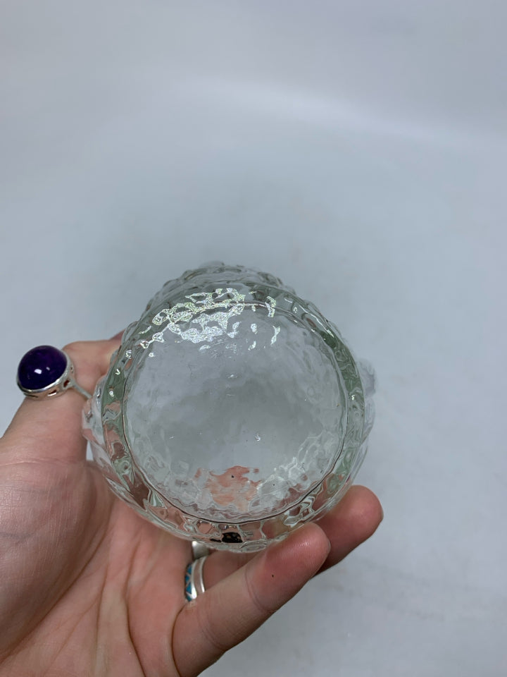 CLEAR GLASS OWL EMBOSSED SHAPED CUP.