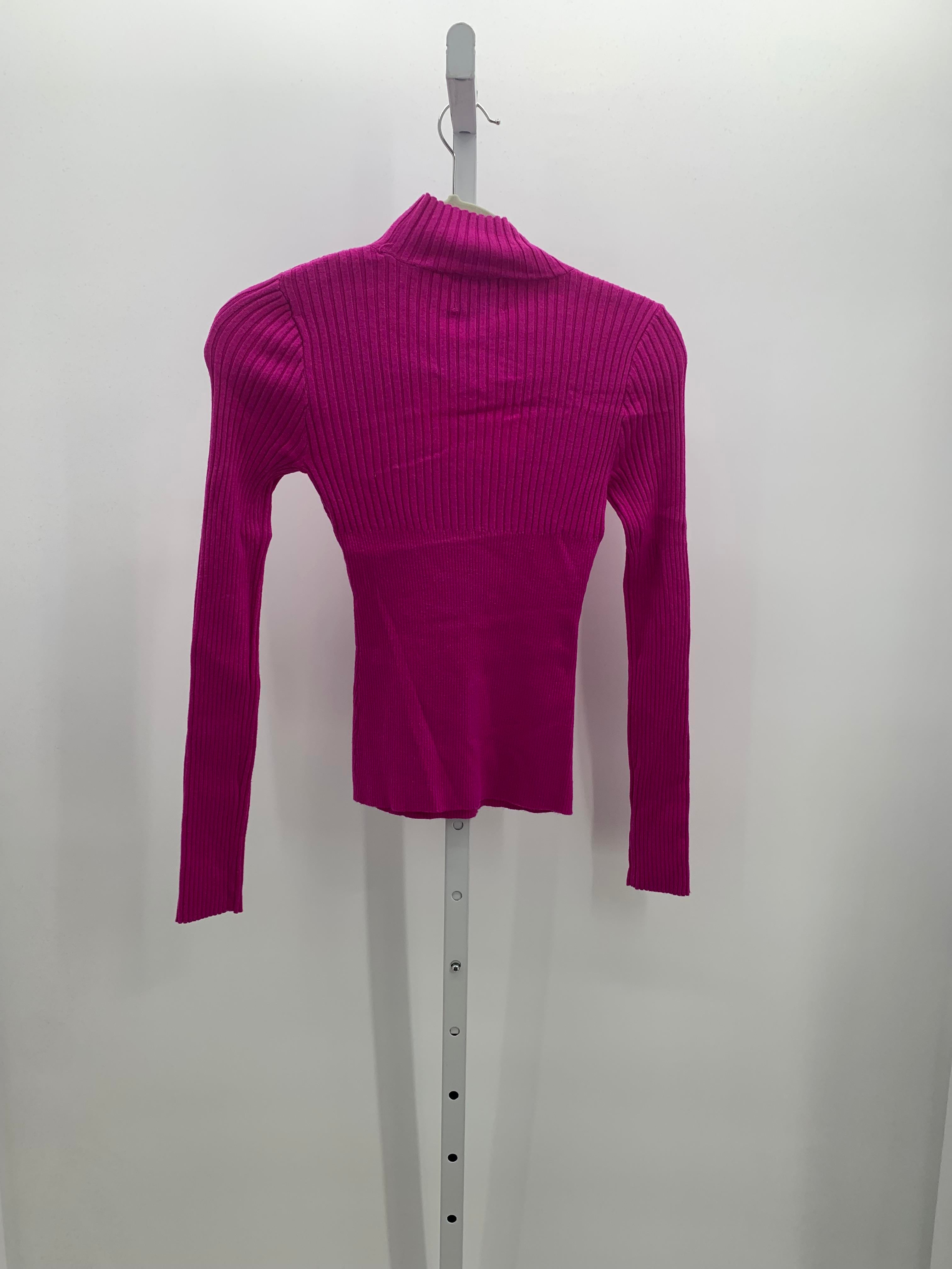 Pink Rose Size Medium Juniors Long Sleeve Sweater