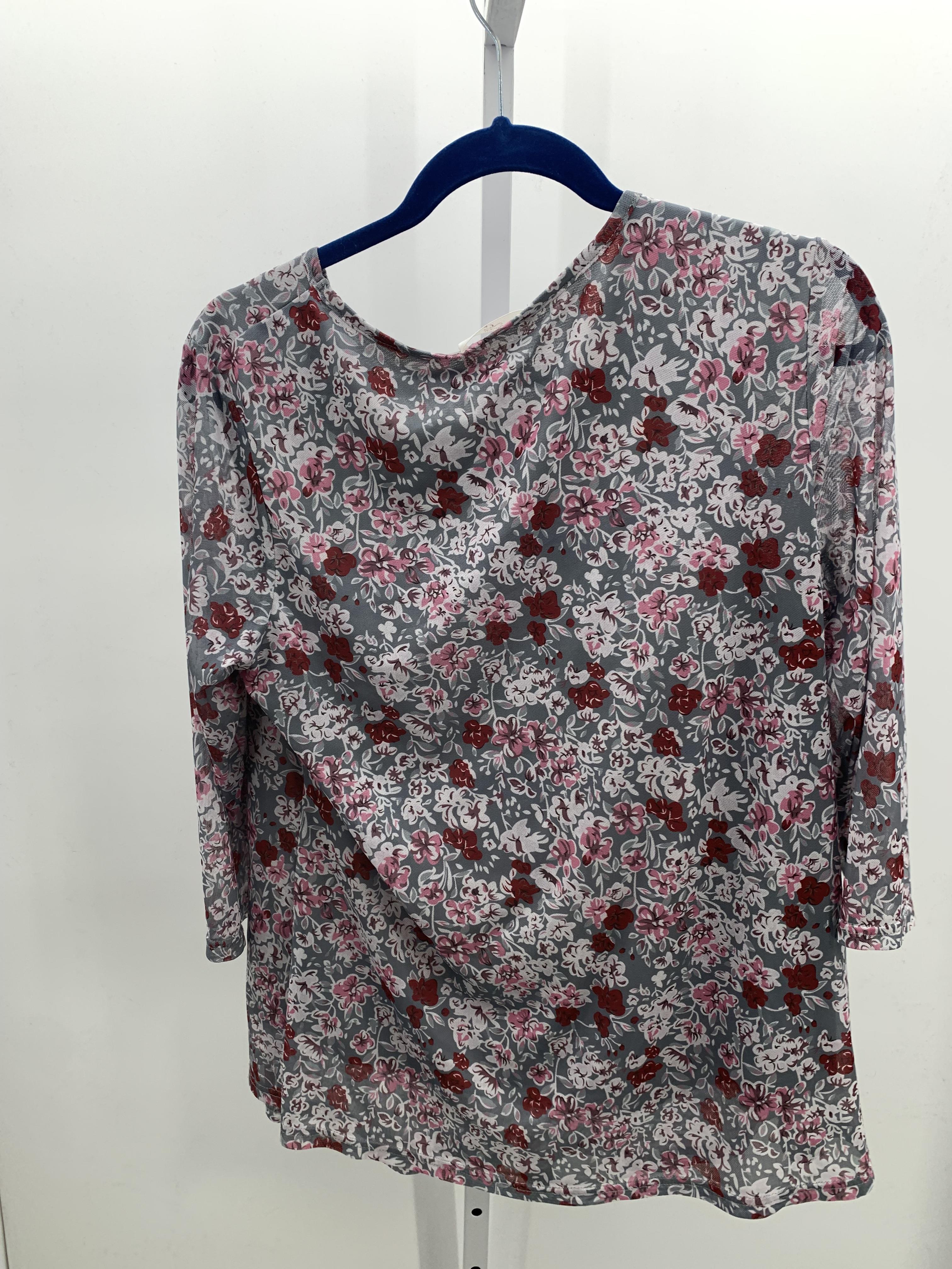 Size Extra Large Misses 3/4 Sleeve Shirt