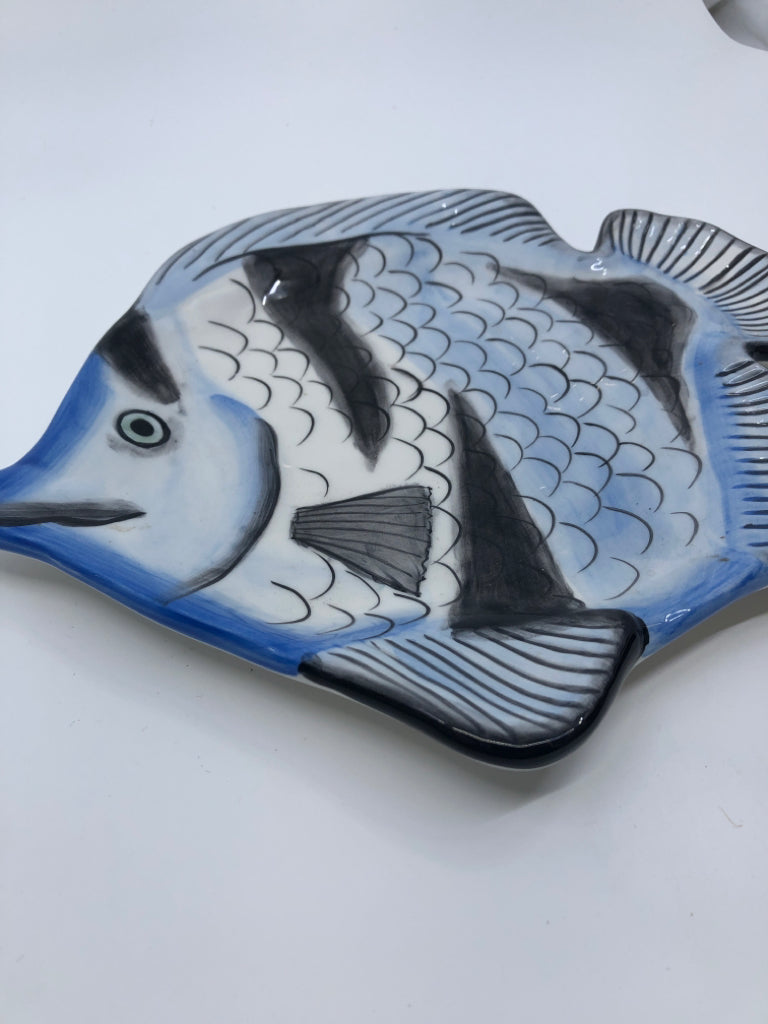 FISH PLATE BLACK/BLUE CERAMIC.