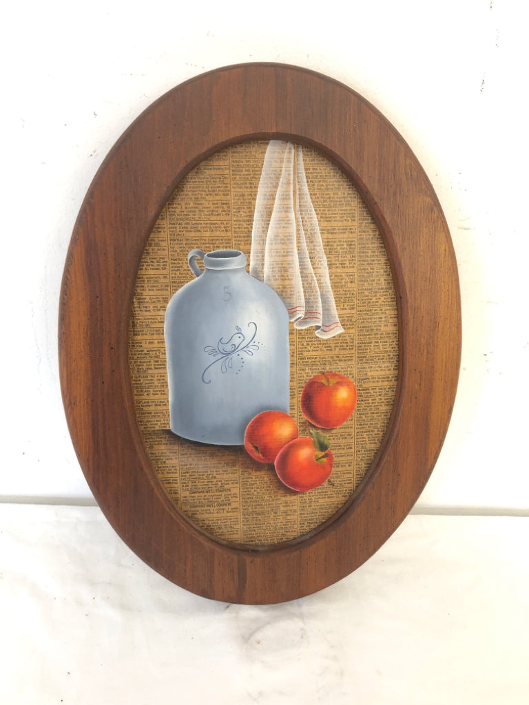 VTG APPLES IN WOOD FRAME OVAL WALL ART.