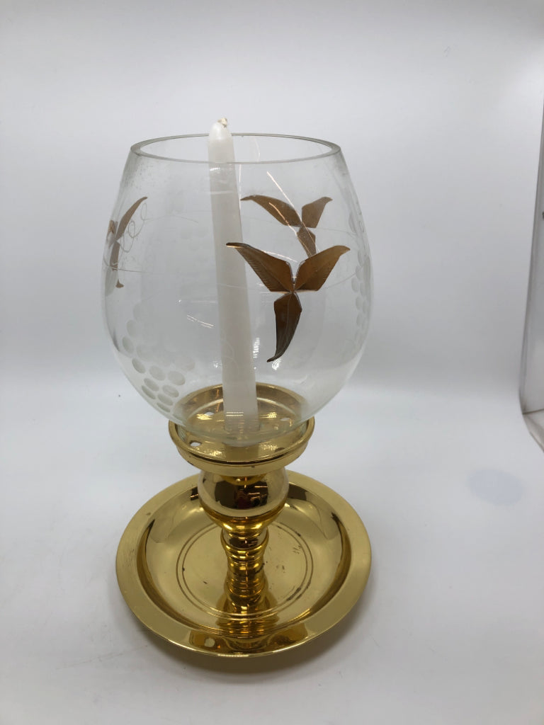 POLISHED BRASS HURRICANE LAMP W/ETCHED GLASS SHADE.
