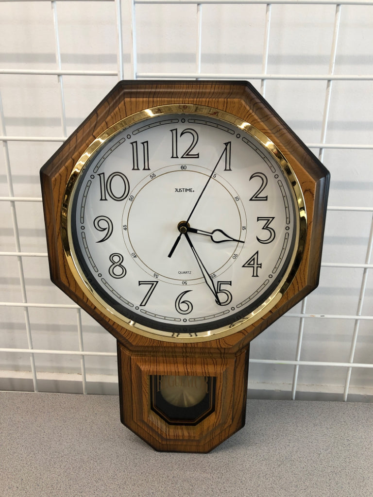 JUSTIME QUARTZ PENDULUM WALL-CLOCK.