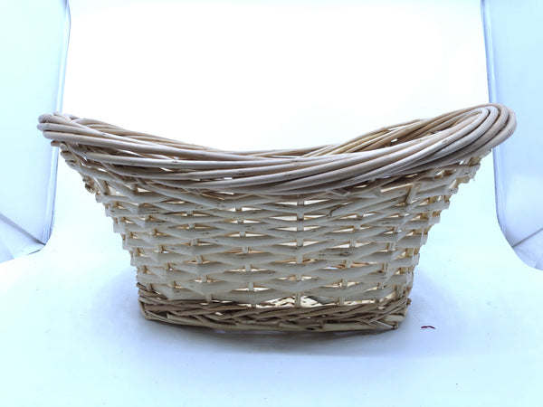 BLONDE FLARED EDGE BASKET W HANDLES.