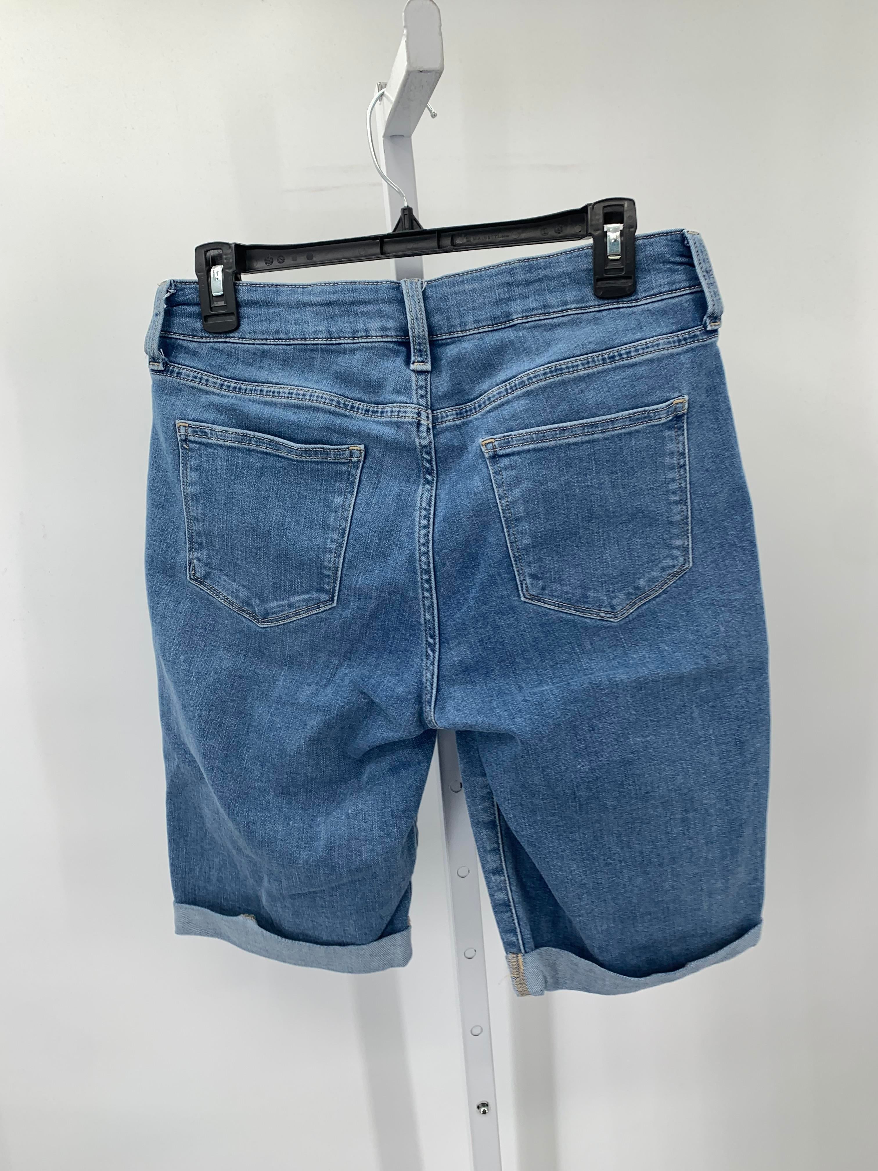 St. Johns Bay Size 6 Misses Shorts