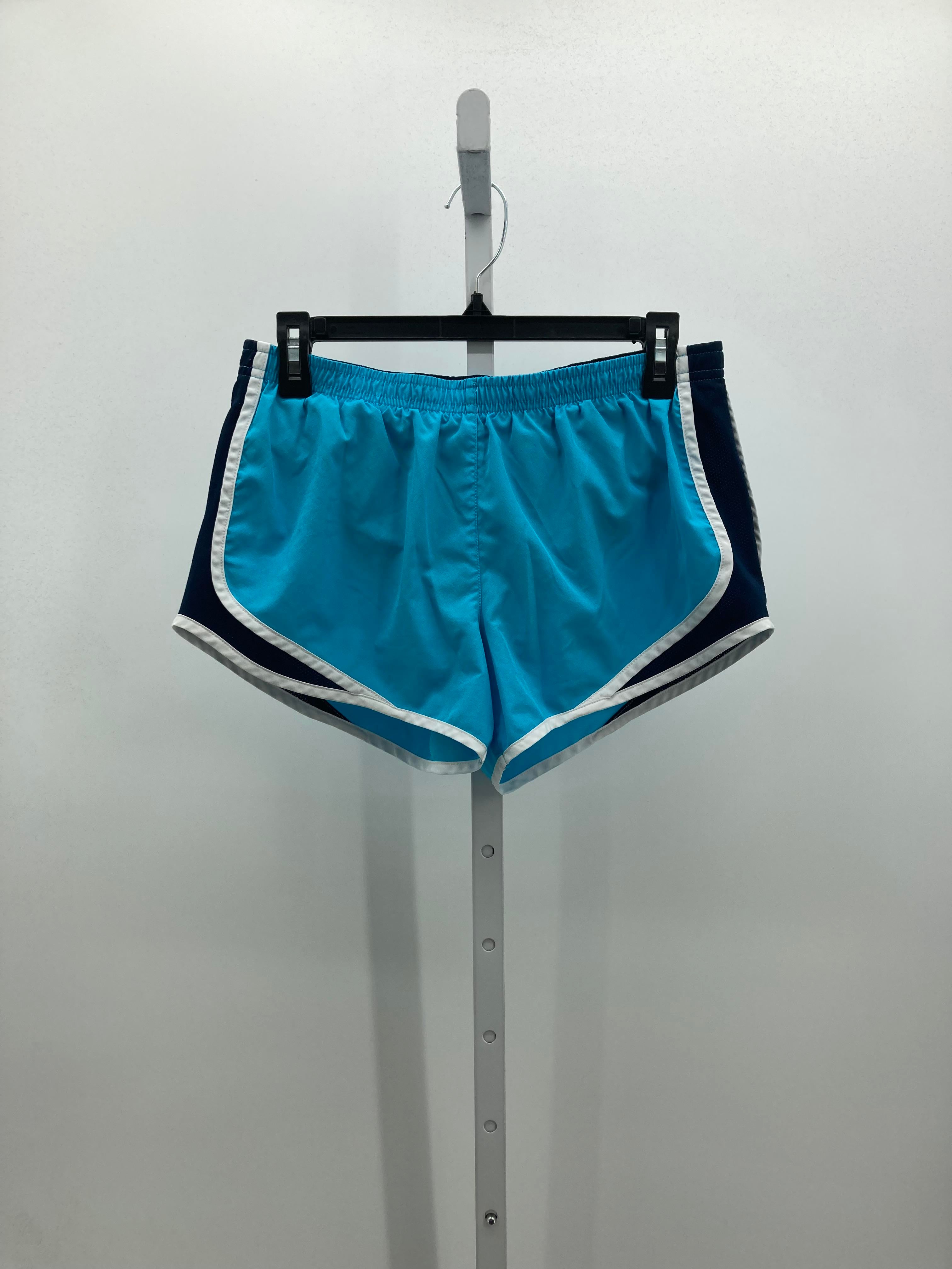Arizona Size Medium Juniors Shorts