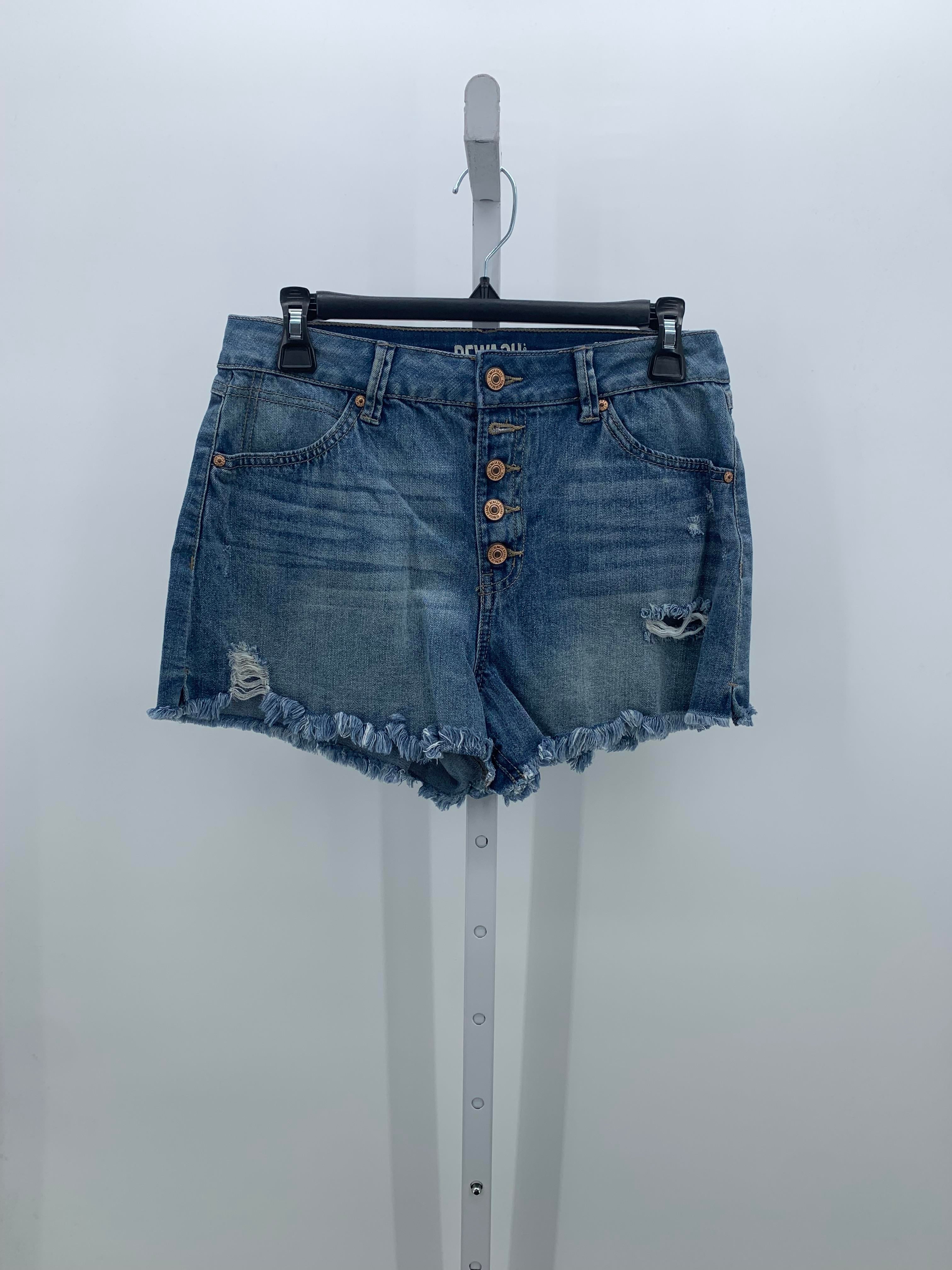 Size 7 Juniors Shorts