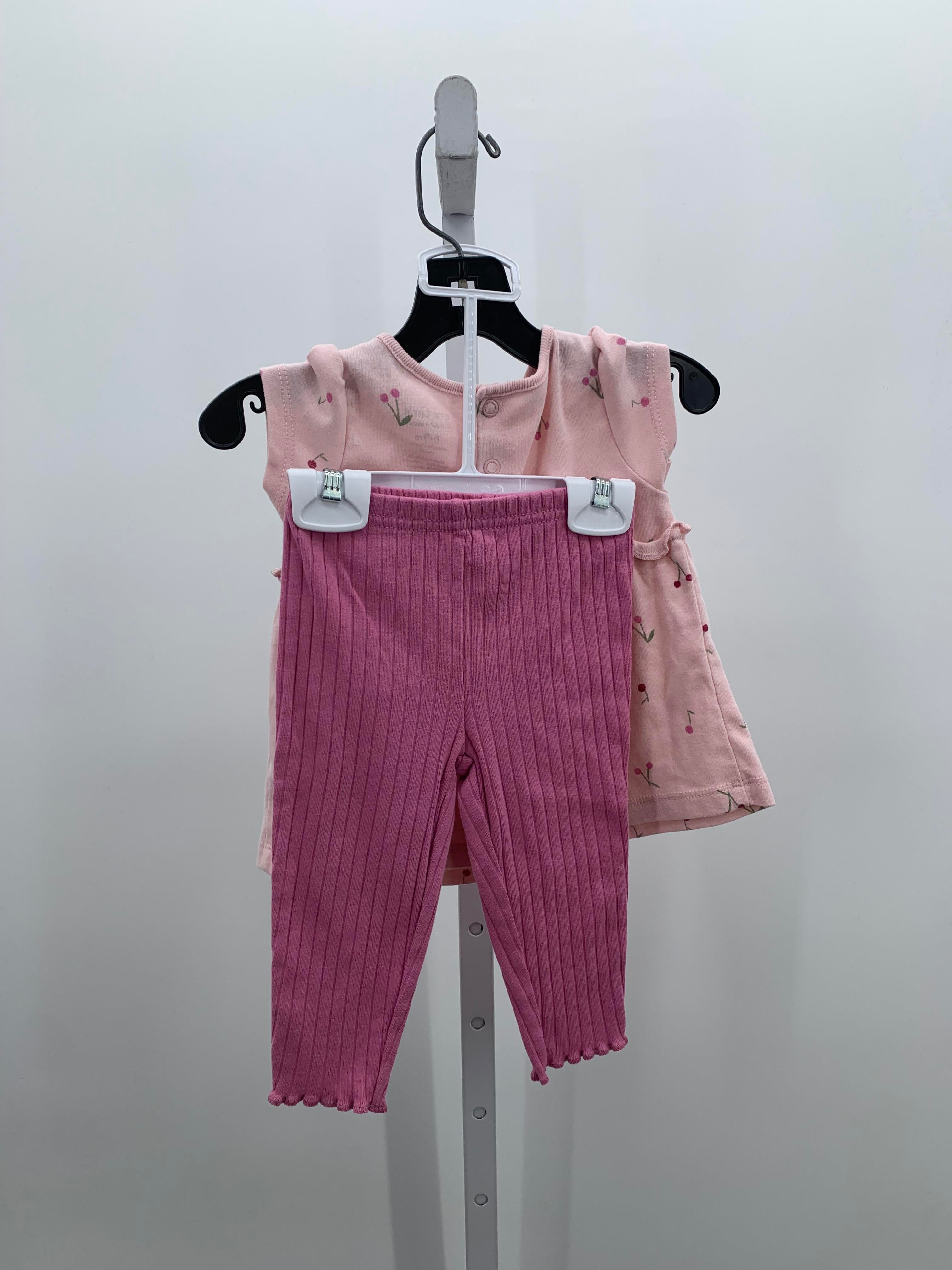 Carters Size 6-9 mon Girls 2 Pieces