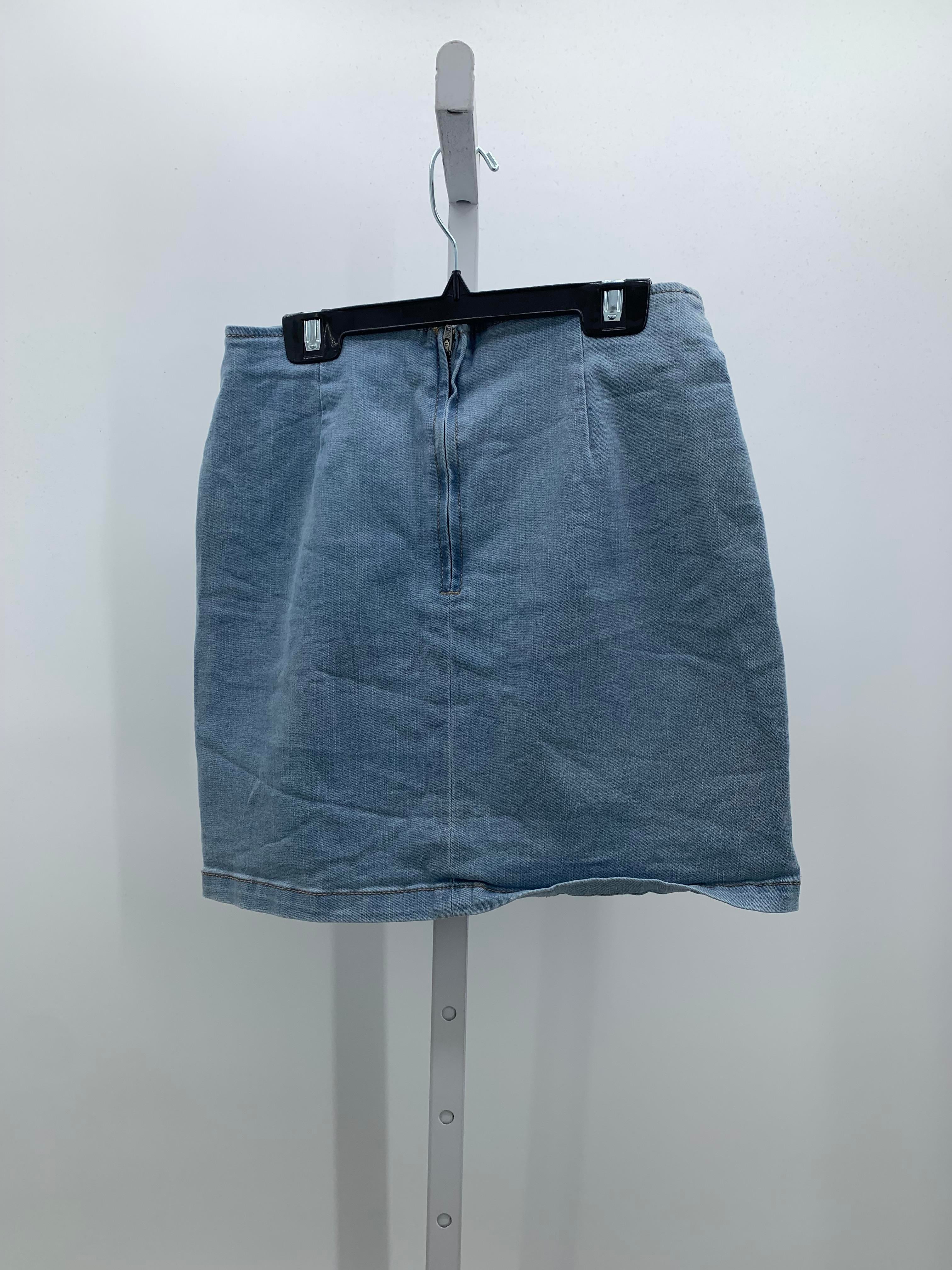 Wild Fable Size 6 Juniors Skirt