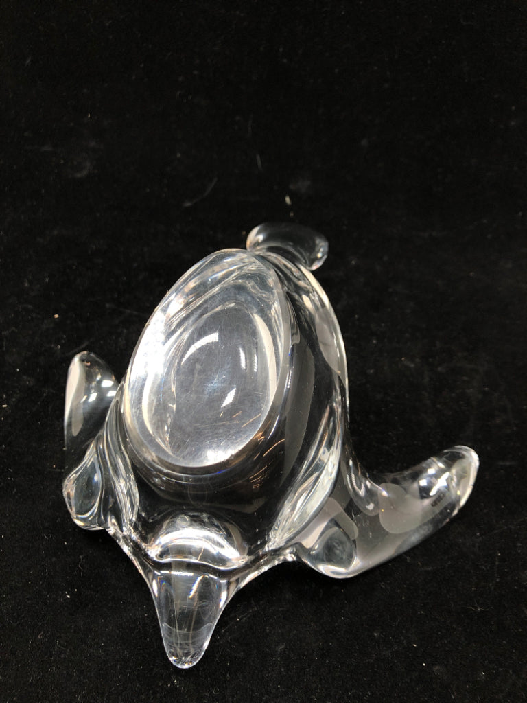 GLASS DOVE BOWL.
