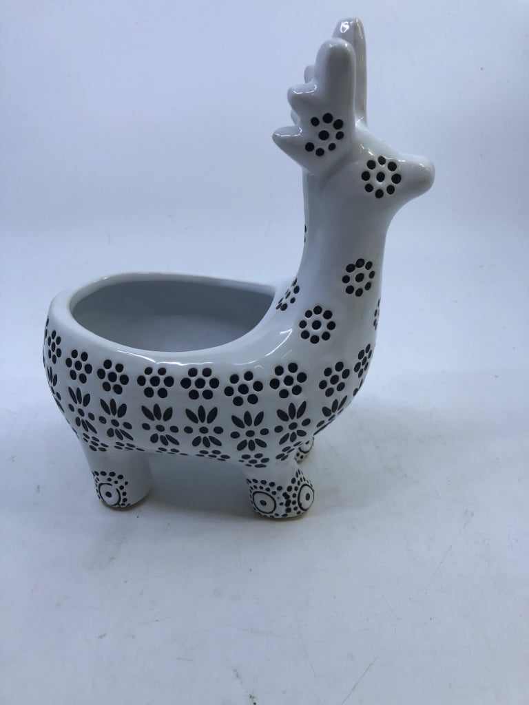 DEER PLANTER