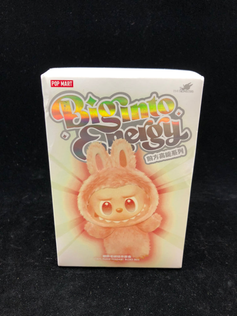 BIGINTO ENERGY POPMART PLUSH PENDANT BLIND BOX.