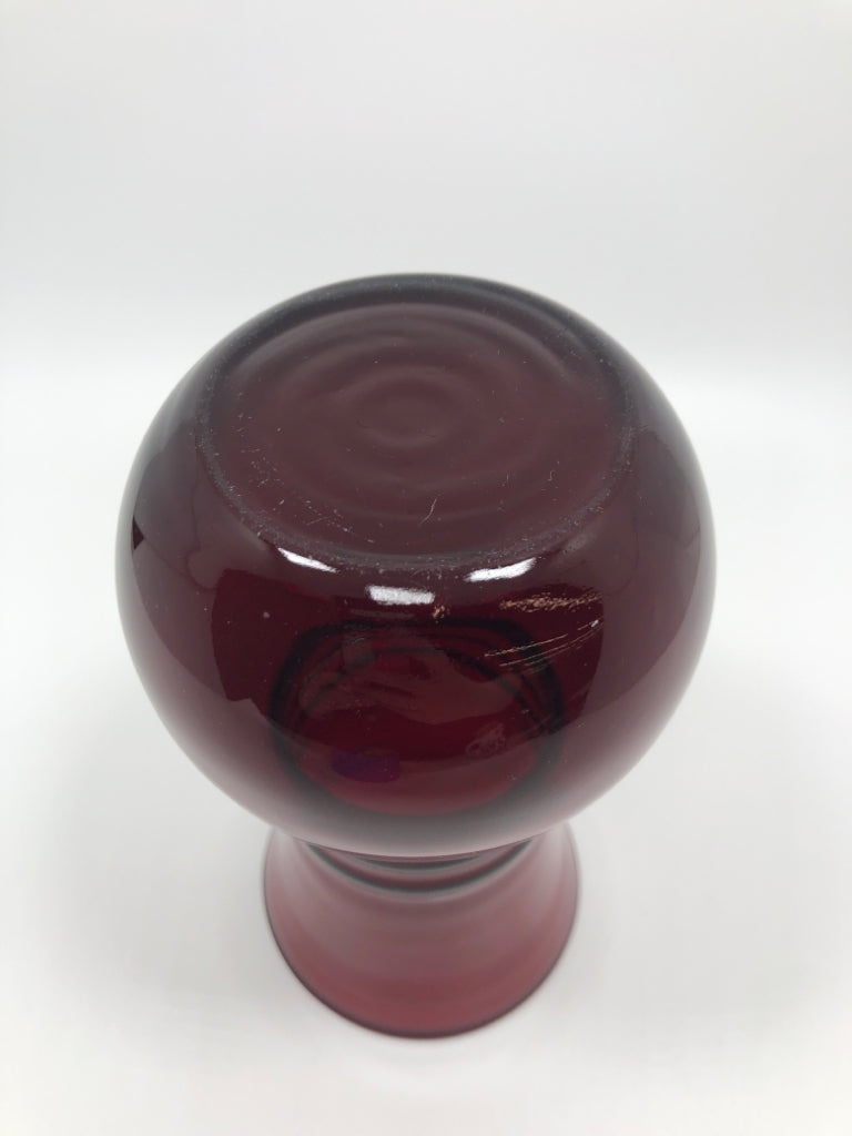 CRANBERRY GLASS RIBBED NECK VASE.
