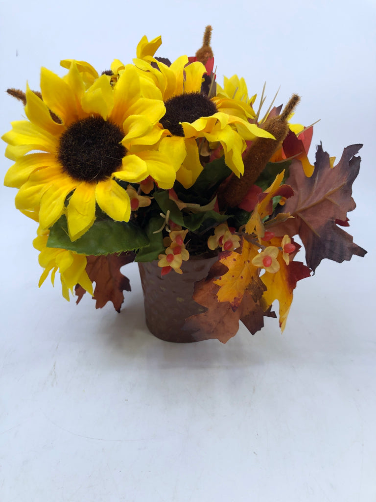 BROWN TEXTURED PLANTER W/ FAUX FALL BOUQUET.