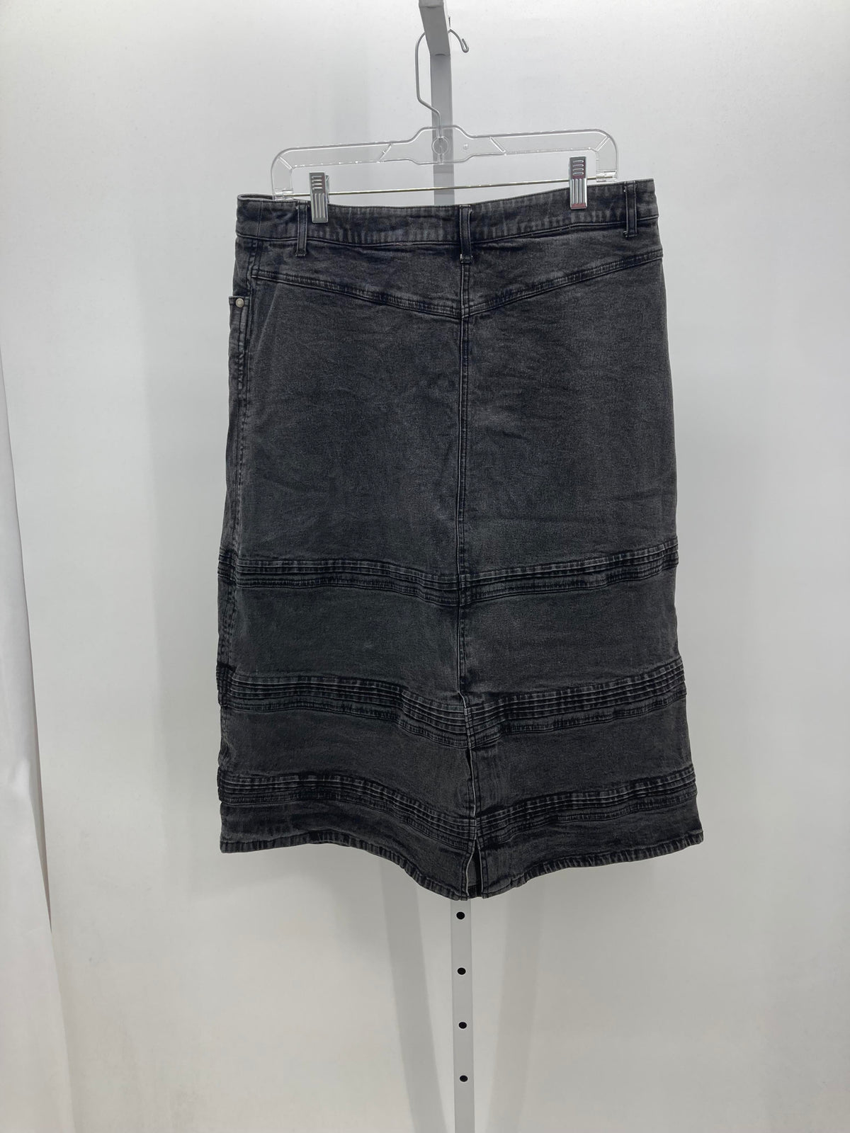 Christopher & Banks Size 14 Misses Skirt
