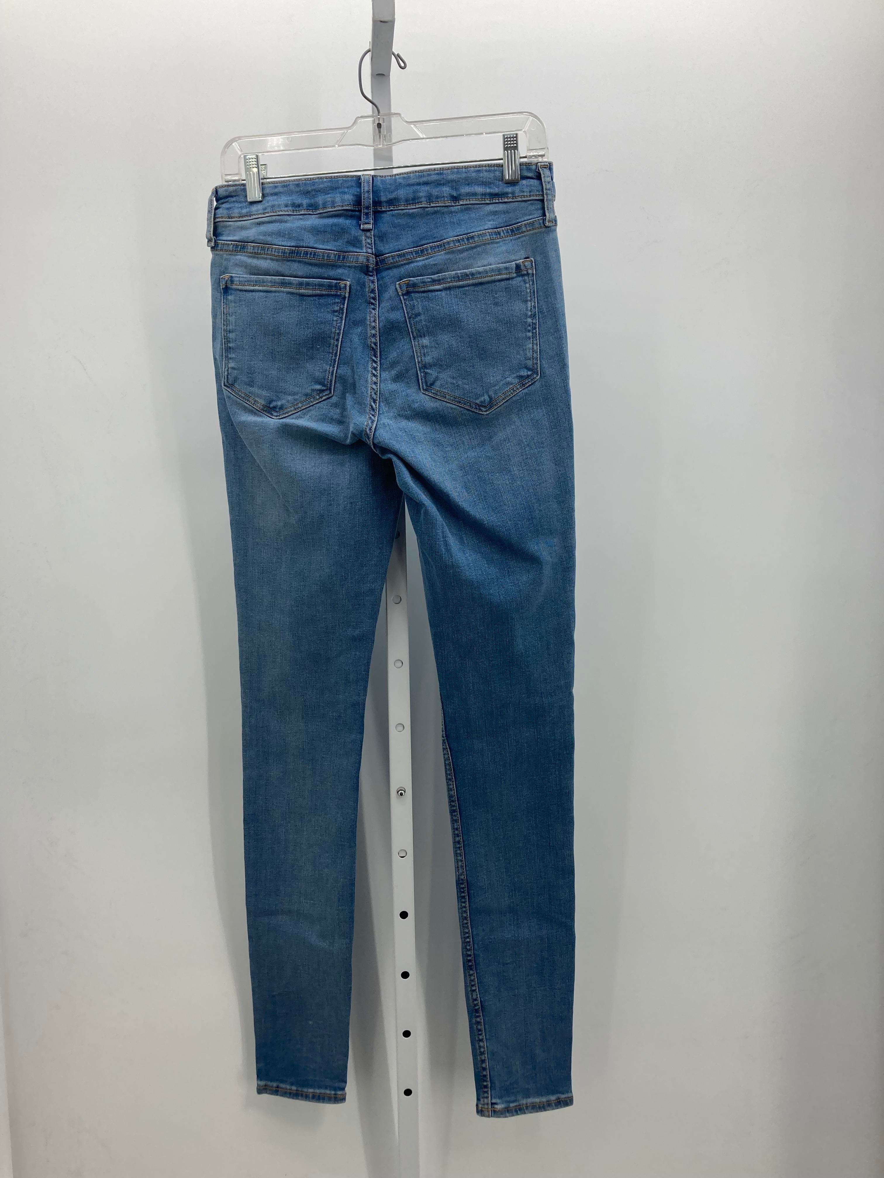 Old Navy Size 6 Tall Misses Jeans