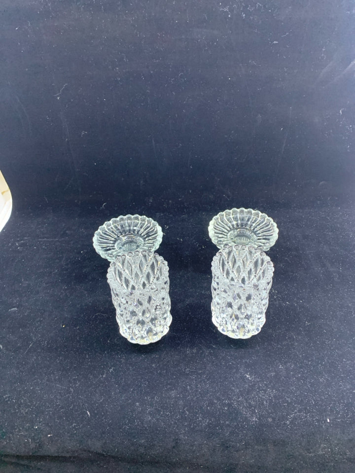 4 PC CRYSTAL VOTIVE CANDLE HOLDERS.