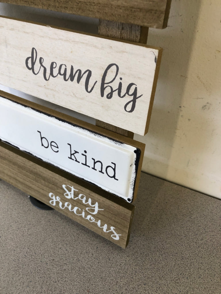 BE HONEST SLAT WOOD WALL ART PHOTO CLIPS.