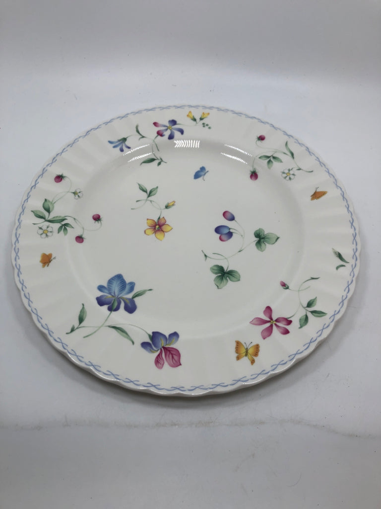 43PC MIKASA SORRENTO DISH SET SERVICE FOR 6.