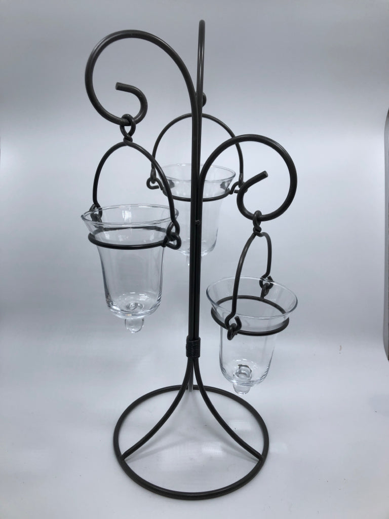 GREY METAL VOTIVE HOLDER W/3 GLASS CUPS.