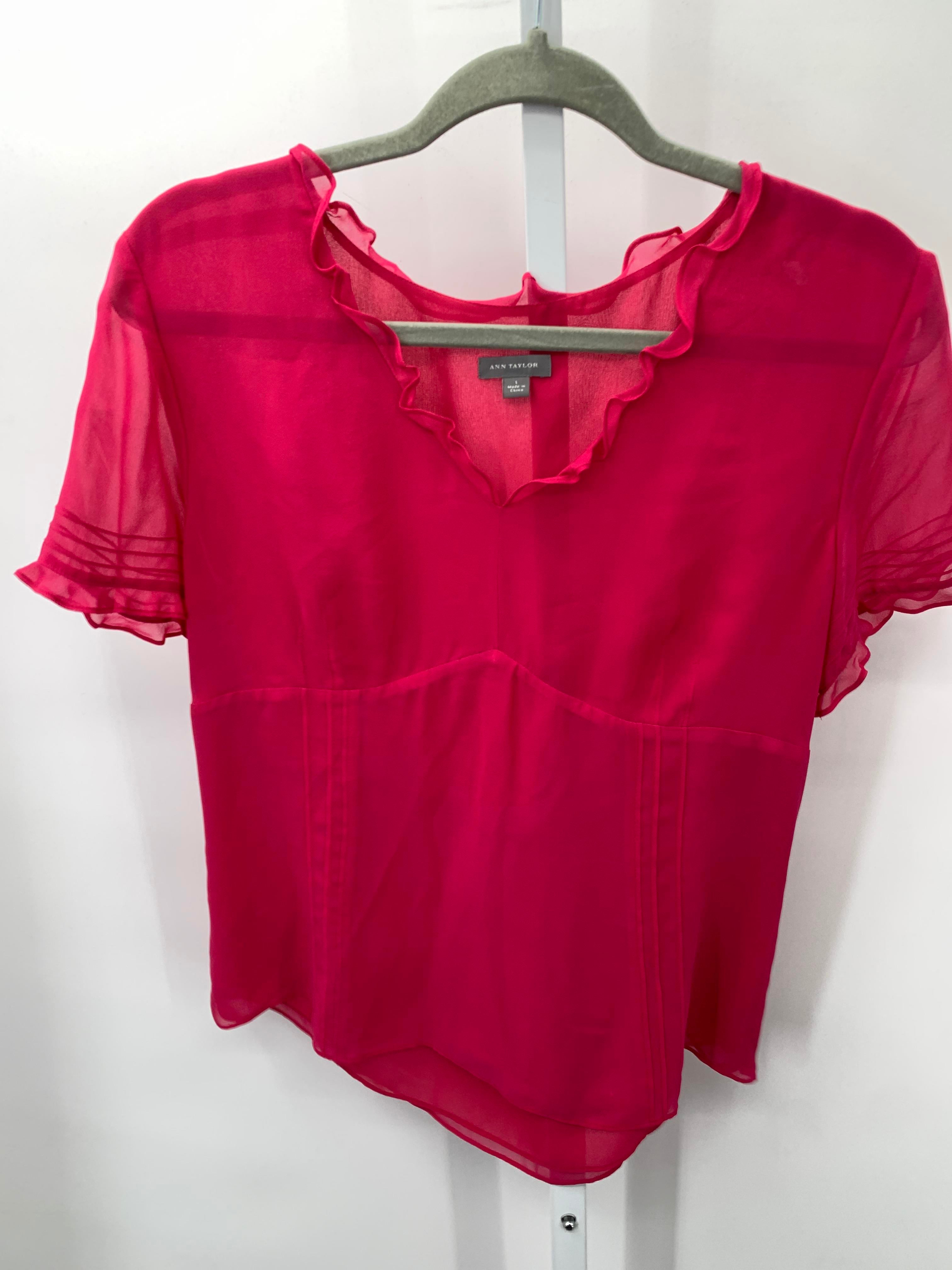 Ann Taylor Size Large Misses Short Sleeve Shirt